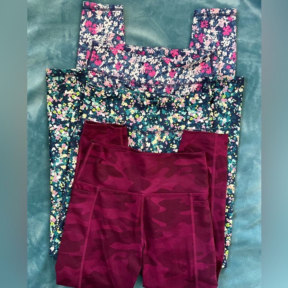 Lot of 3 pairs of size 14 kids athletic leggings.  All in great shape!